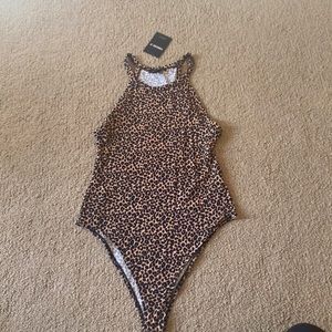 🐆NWT FOREVER 21 BODYSUIT 🐆
